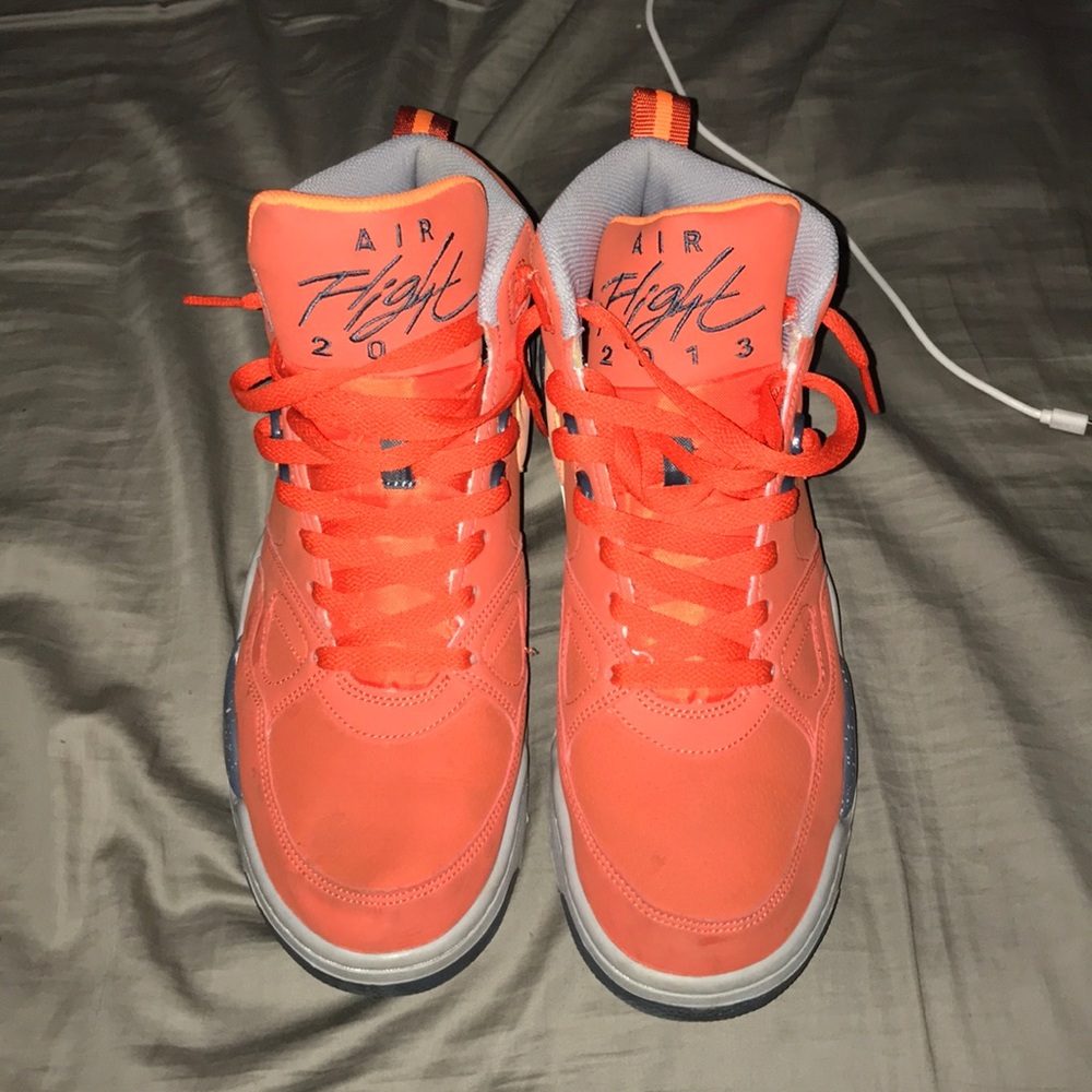 Air flight 2013 orange and grey